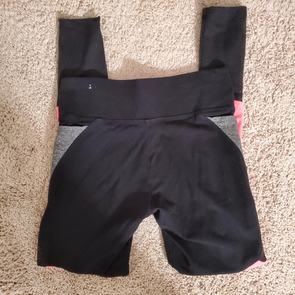 Victoria's Secret Pink Leggings Size Small - Picture 3 of 8